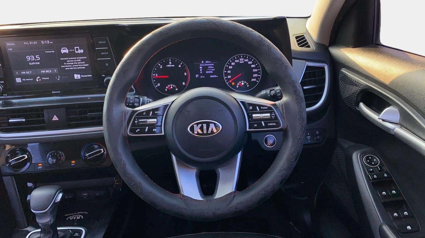2020 KIA SELTOS HTK PLUS AT 1.5 DIESEL, Diesel, Automatic, 69,772 km, Steering Wheel Close Up