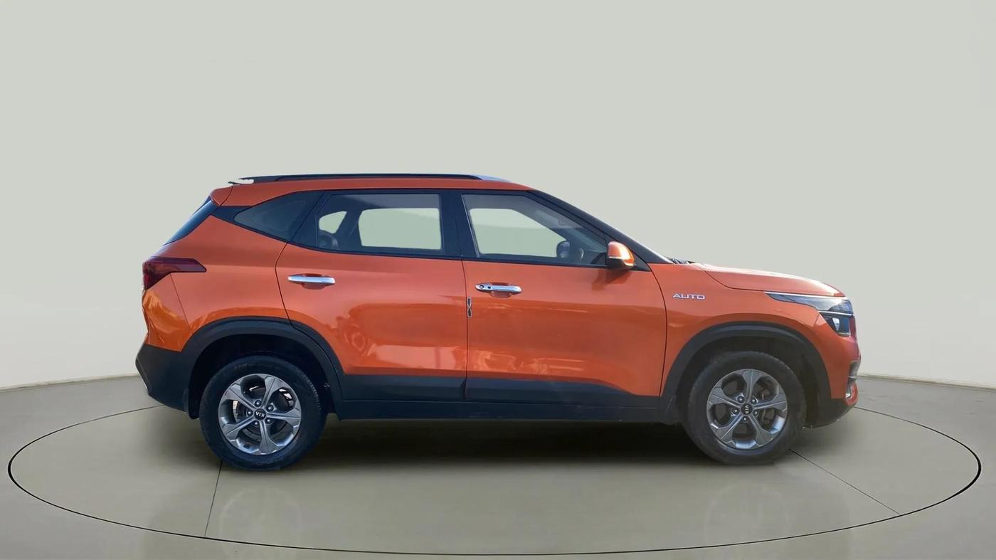 2020 KIA SELTOS HTK PLUS AT 1.5 DIESEL, Diesel, Automatic, 69,772 km, Right Side View