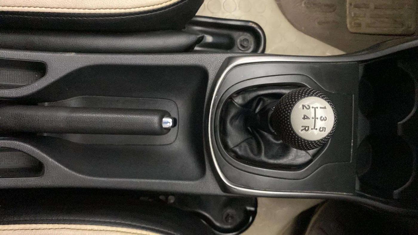 2014 Honda City 1.5L I-VTEC SV, Petrol, Manual, 94,971 km, Gear Lever