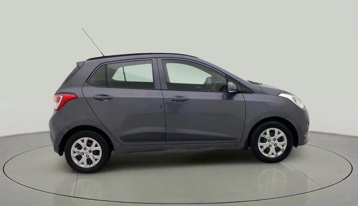 2016 Hyundai Grand i10 SPORTZ 1.2 KAPPA VTVT, CNG, Manual, 79,364 km, Right Side View