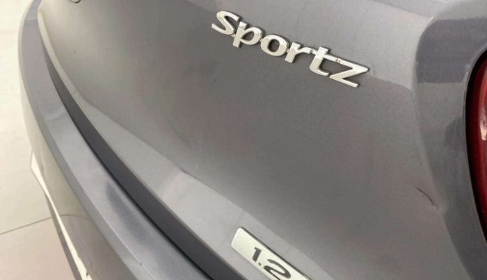 2016 Hyundai Grand i10 SPORTZ 1.2 KAPPA VTVT, CNG, Manual, 79,364 km, Dicky (Boot door) - Minor scratches