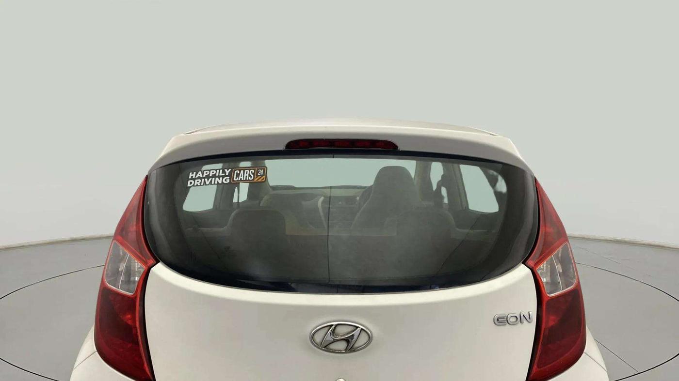 2017 Hyundai Eon ERA +, Petrol, Manual, 45,488 km, Rear Windshield