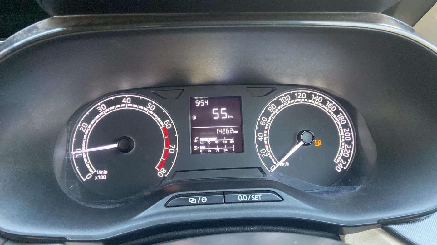 2022 Skoda SLAVIA ACTIVE 1.0L TSI MT, Petrol, Manual, 14,331 km, Odometer Image