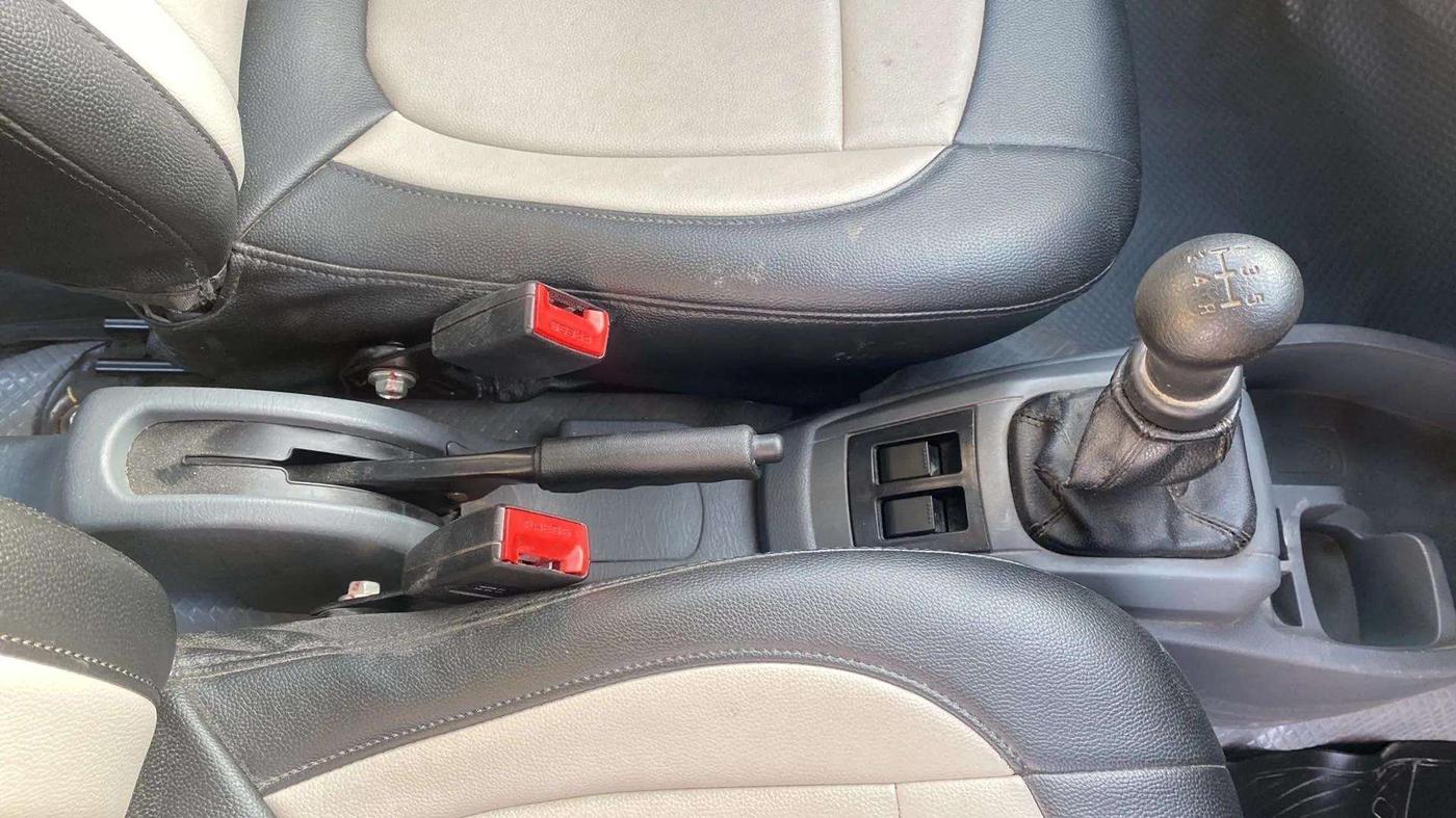 2015 Maruti Alto 800 VXI, Petrol, Manual, 13,425 km, Gear Lever