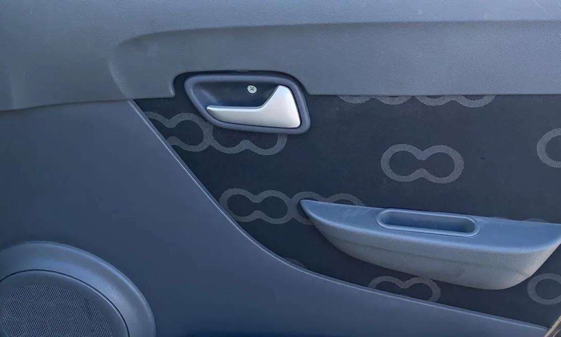 2015 Maruti Alto 800 VXI, Petrol, Manual, 13,425 km, Driver Side Door Panels Control