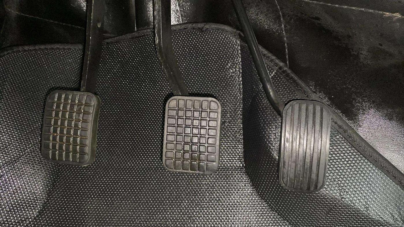 2019 Tata Tiago XZ PETROL, Petrol, Manual, 23,798 km, Pedals