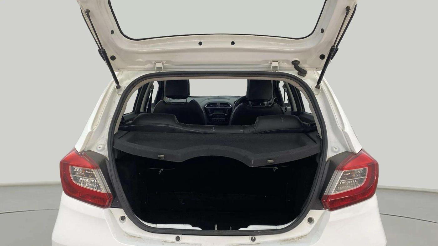2019 Tata Tiago XZ PETROL, Petrol, Manual, 23,798 km, Boot Inside