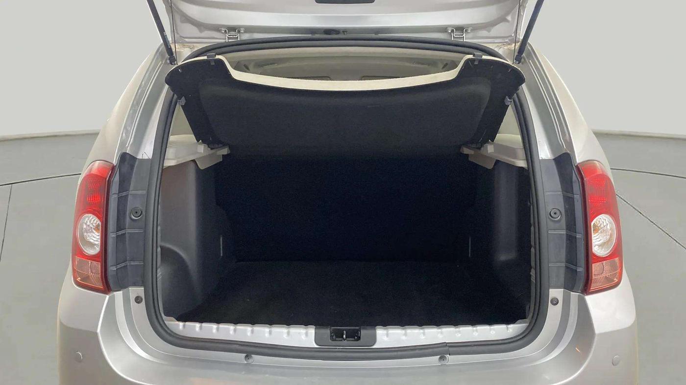 2015 Renault Duster RXL PETROL, Petrol, Manual, 14,748 km, Boot Open Zoomed View