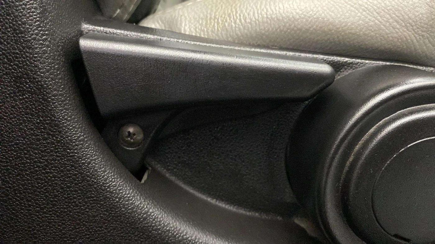 2019 Tata NEXON XT PLUS PETROL, Petrol, Manual, 20,977 km, Driver Side Adjustment Panel