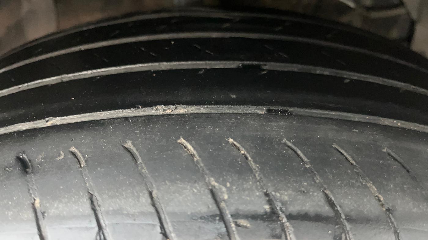 2017 Maruti S Cross ZETA 1.3, Diesel, Manual, 63,757 km, Right Front Tyre Tread