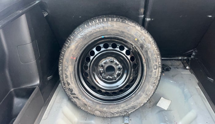 2017 Maruti S Cross ZETA 1.3, Diesel, Manual, 63,631 km, Spare Tyre