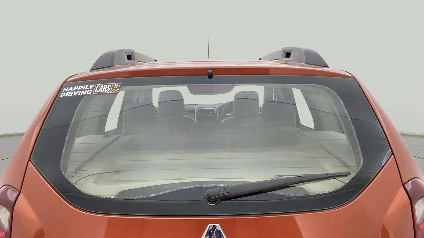 2020 Renault Duster RXZ 1.3 TURBO PETROL CVT, Petrol, Automatic, 56,420 km, Rear Windshield