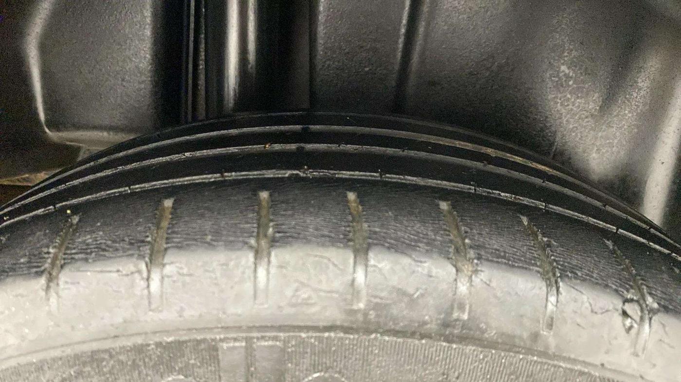 2018 Maruti Ciaz ALPHA 1.4 PETROL, Petrol, Manual, 84,347 km, Right Rear Tyre Tread