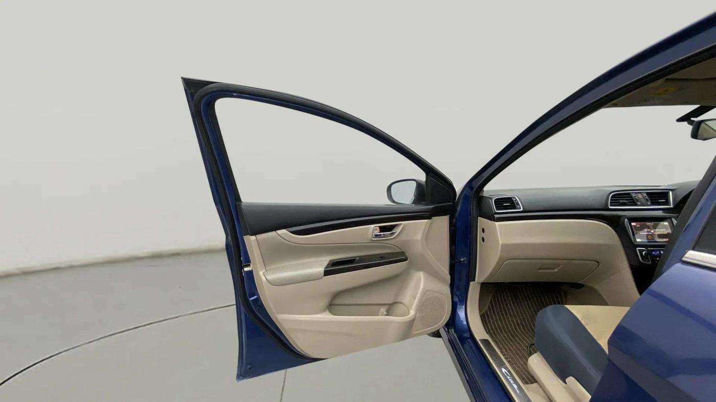 2018 Maruti Ciaz ALPHA 1.4 PETROL, Petrol, Manual, 84,347 km, LHS Front Door