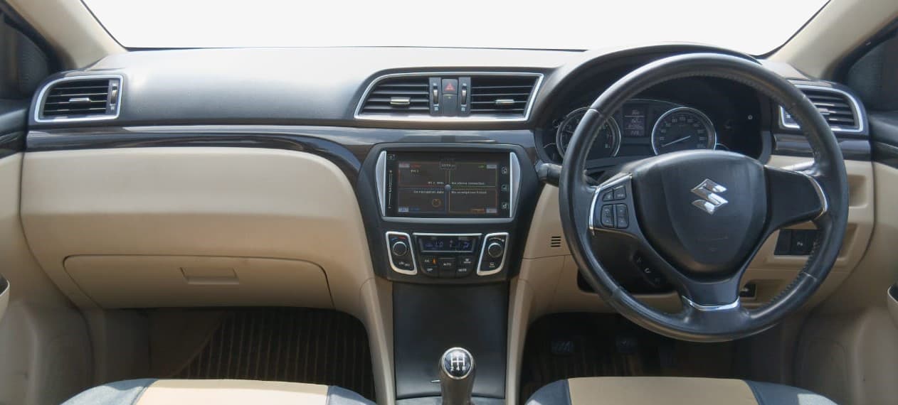 2018 Maruti Ciaz ALPHA 1.4 PETROL, Petrol, Manual, 84,347 km, Dashboard