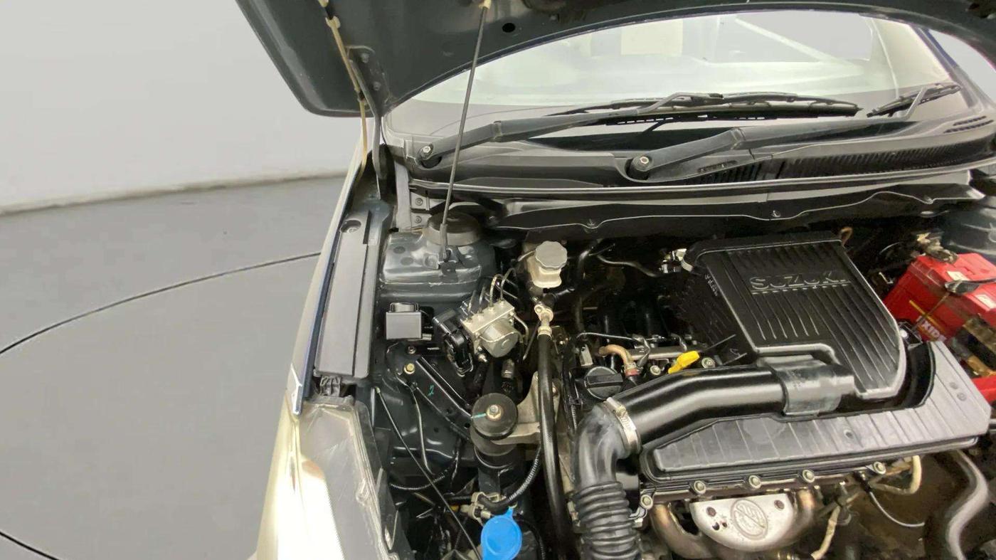 2018 Maruti Ciaz ALPHA 1.4 PETROL, Petrol, Manual, 84,347 km, Engine View - Right