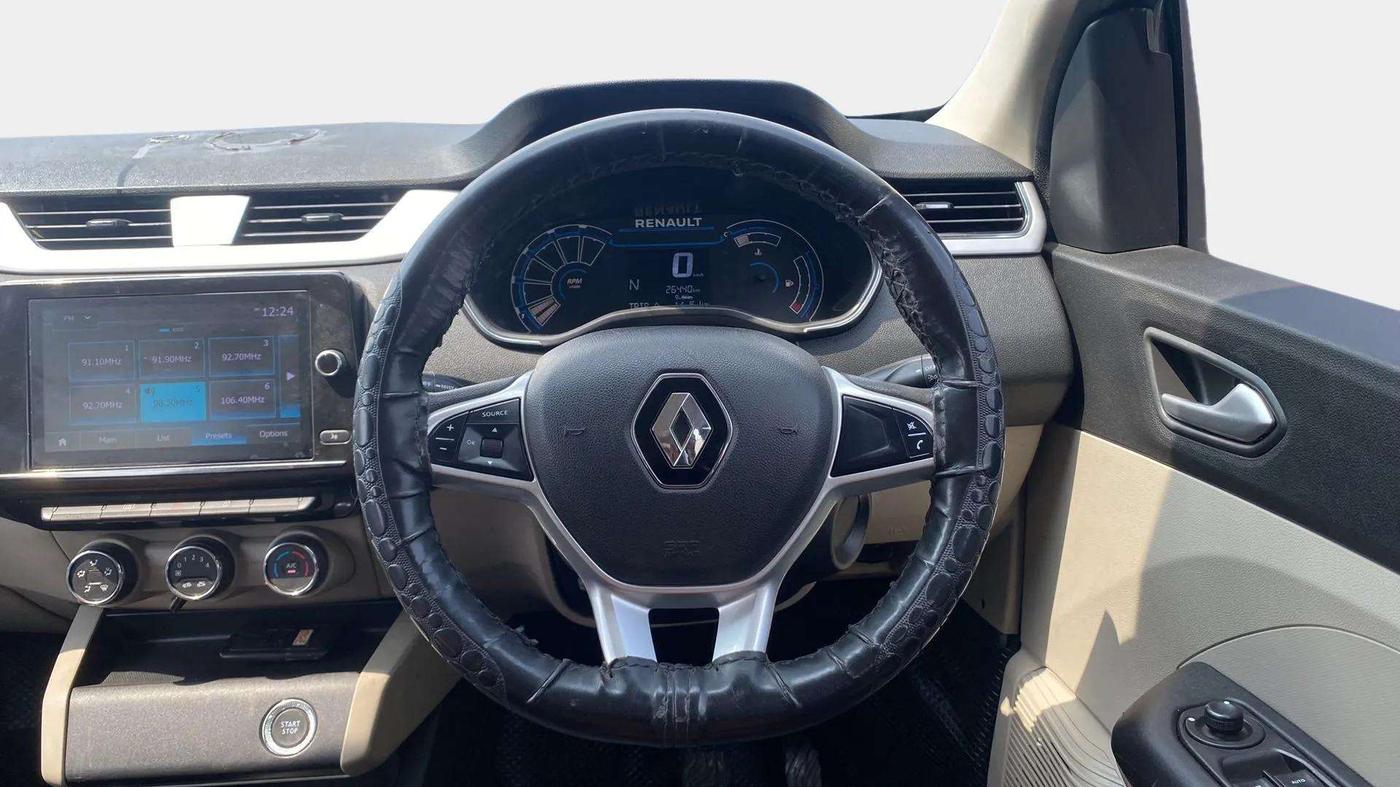 2022 Renault TRIBER RXZ AMT, Petrol, Automatic, 26,618 km, Steering Wheel Close Up