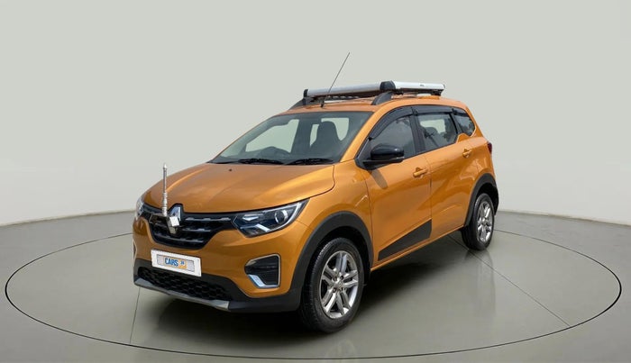 2022 Renault TRIBER RXZ AMT, Petrol, Automatic, 26,532 km, Left Front Diagonal