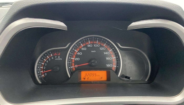 2016 Maruti Alto K10 VXI, Petrol, Manual, 32,107 km, Odometer Image