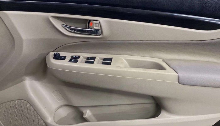 2015 Maruti Ciaz ZXI AT, Petrol, Automatic, 41,101 km, Driver Side Door Panels Control