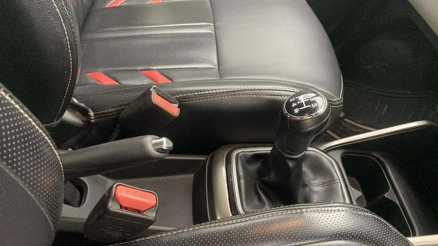 2019 Maruti IGNIS DELTA 1.2, Petrol, Manual, 59,017 km, Gear Lever