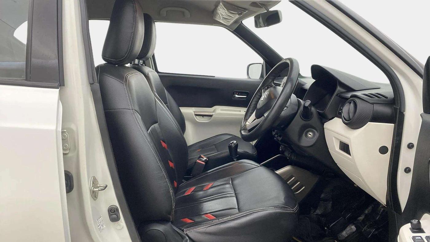 2019 Maruti IGNIS DELTA 1.2, Petrol, Manual, 59,017 km, Right Side Front Door Cabin