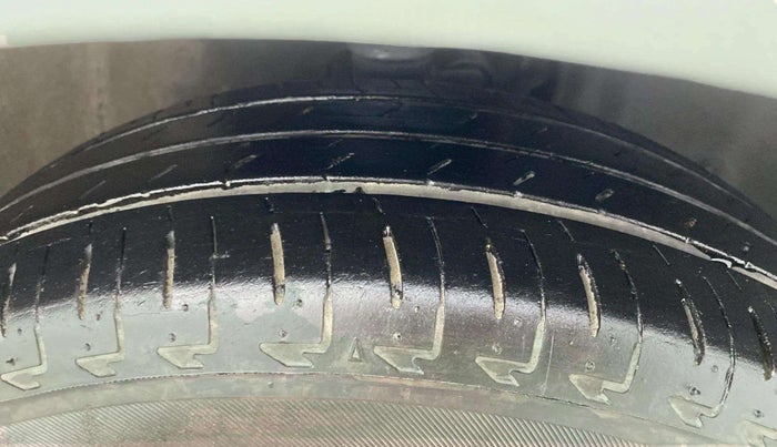 2019 Maruti IGNIS DELTA 1.2, Petrol, Manual, 59,017 km, Right Front Tyre Tread