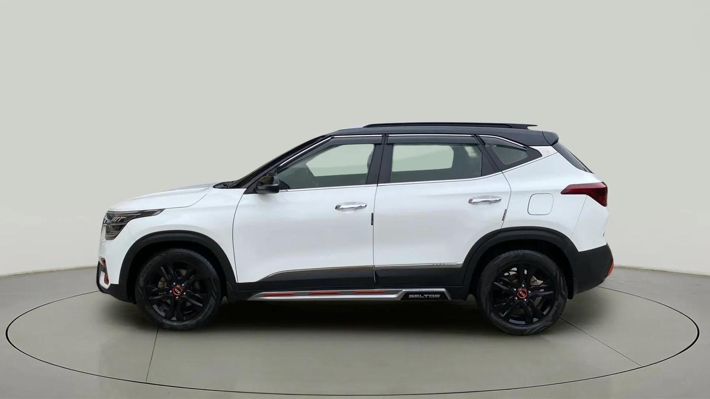 2020 KIA SELTOS HTX ANNIVERSARY EDITION 1.5 PETROL, Petrol, Manual, 48,517 km, Left Side