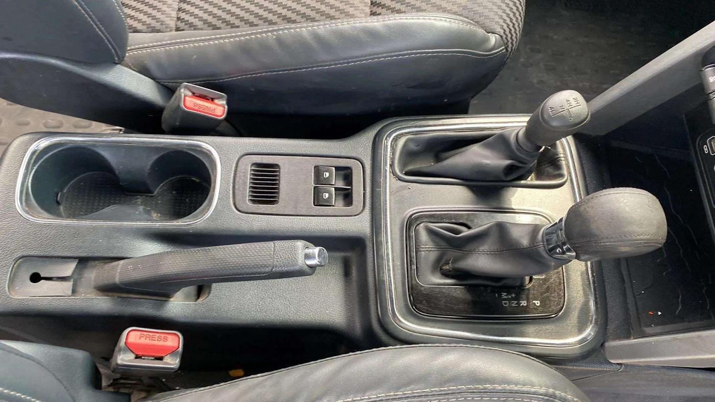 2020 Mahindra Thar LX  P 4WD AT CONVERTIBLE, Petrol, Automatic, 64,980 km, Gear Lever