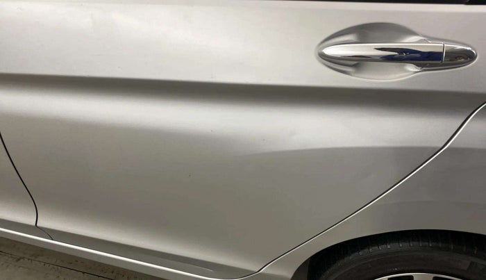 2018 Honda City 1.5L I-VTE V CVT, Petrol, Automatic, 65,421 km, Rear left door - Slightly dented