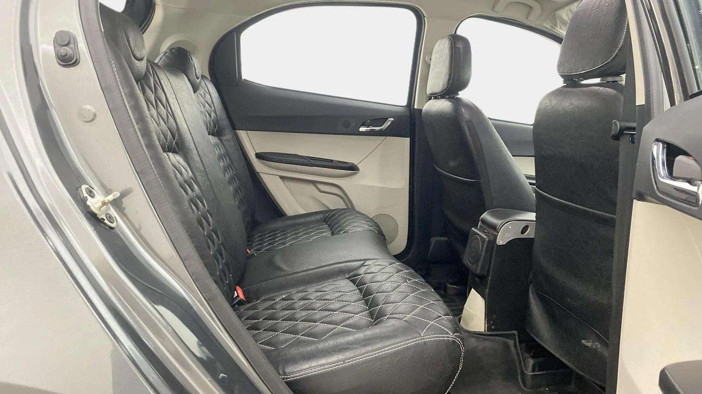 2023 Tata Tiago XZ PLUS CNG, CNG, Manual, 37,629 km, Right Side Rear Door Cabin