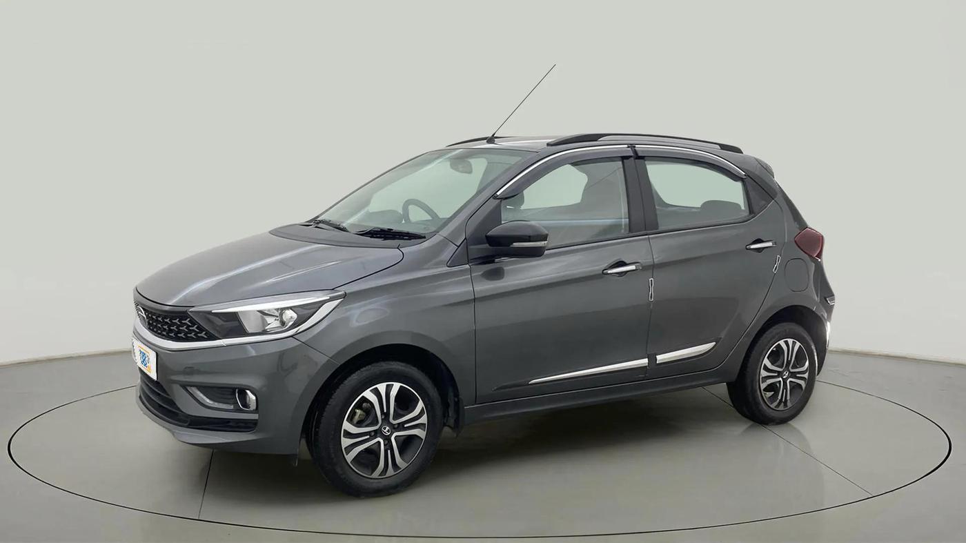 2023 Tata Tiago XZ PLUS CNG, CNG, Manual, 37,629 km, Left Front Diagonal
