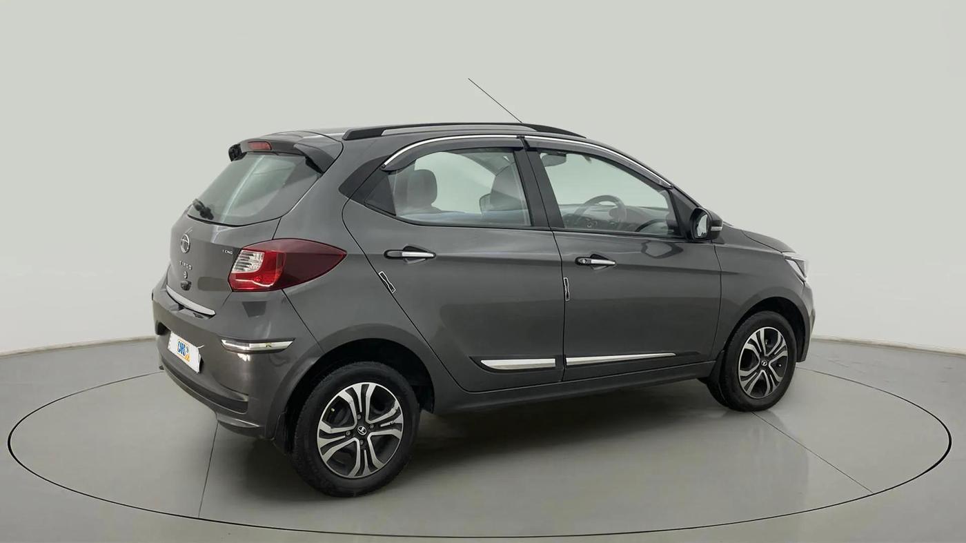 2023 Tata Tiago XZ PLUS CNG, CNG, Manual, 37,629 km, Right Back Diagonal