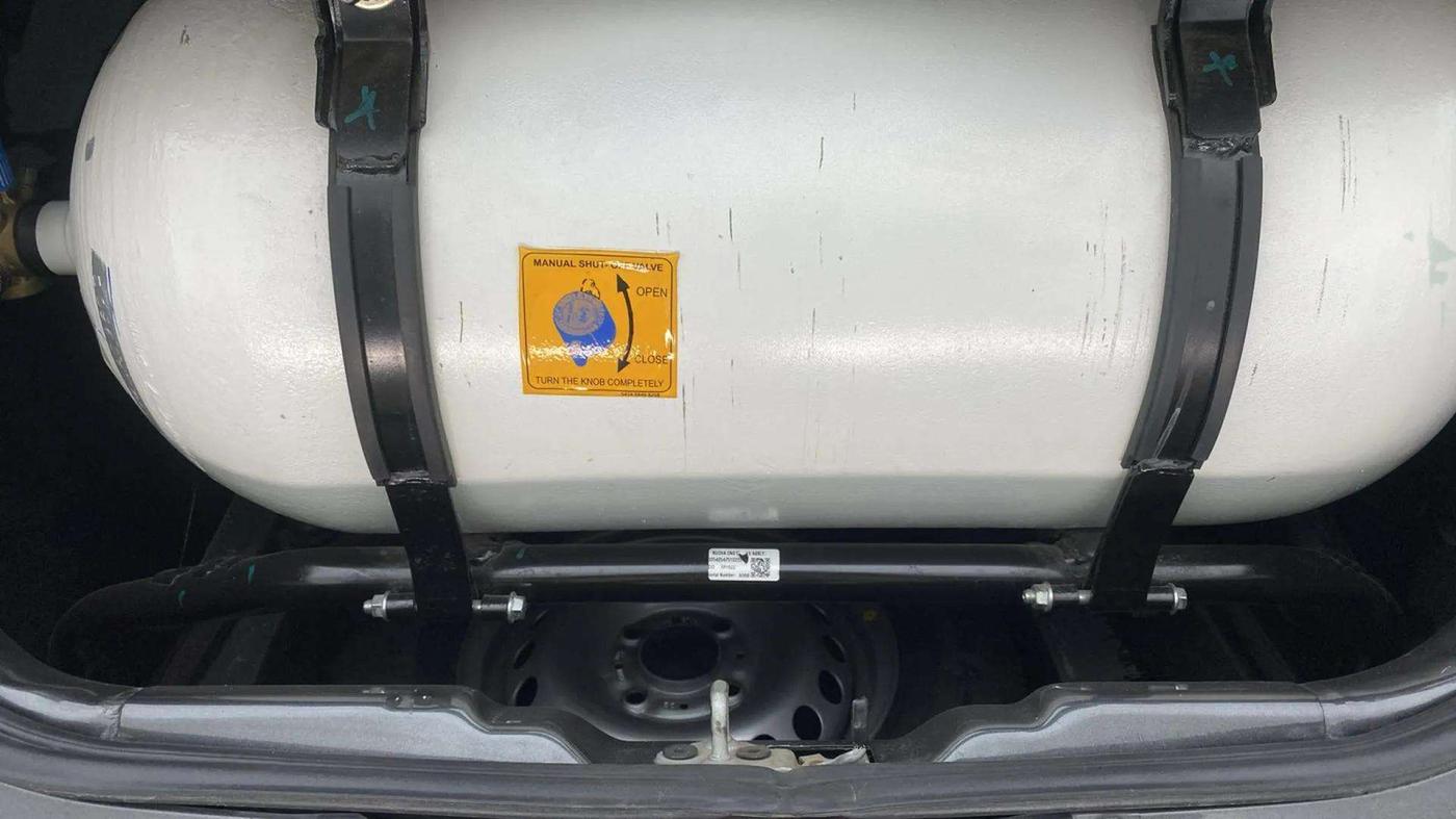 2023 Tata Tiago XZ PLUS CNG, CNG, Manual, 37,629 km, Boot Open Zoomed View