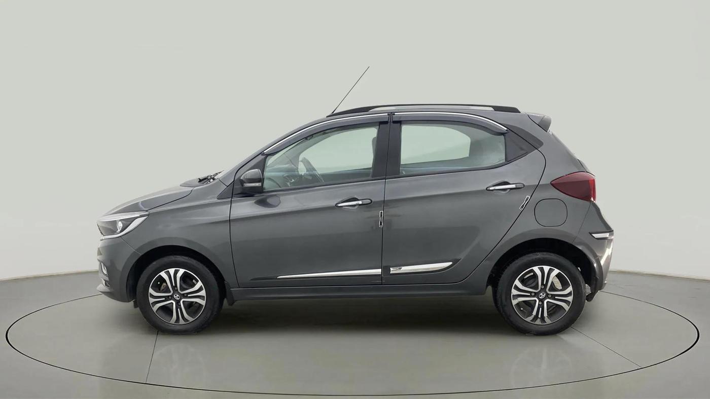 2023 Tata Tiago XZ PLUS CNG, CNG, Manual, 37,629 km, Left Side