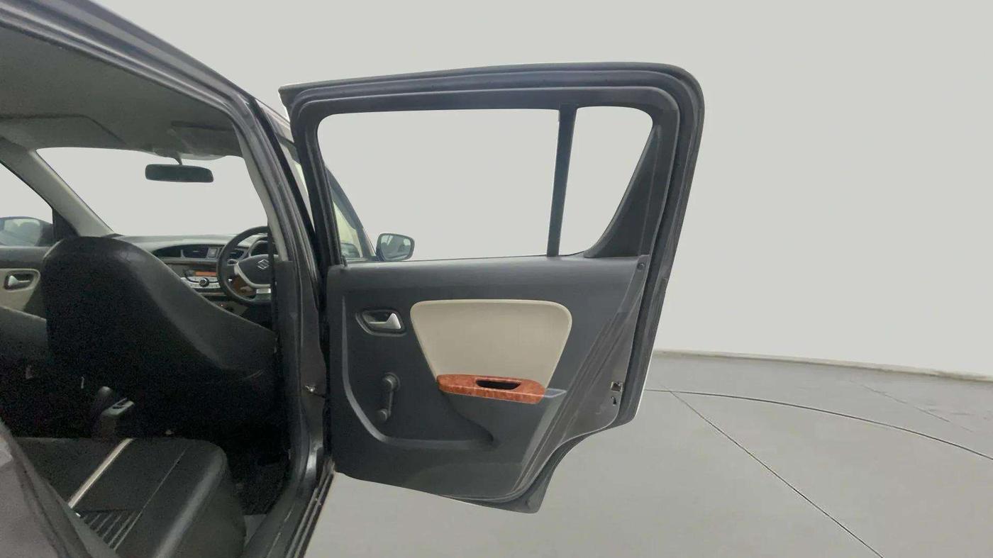 2018 Maruti Alto K10 VXI (O), Petrol, Manual, 33,629 km, RHS Rear Door