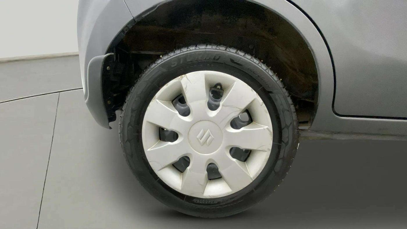 2018 Maruti Alto K10 VXI (O), Petrol, Manual, 33,629 km, Right Rear Wheel