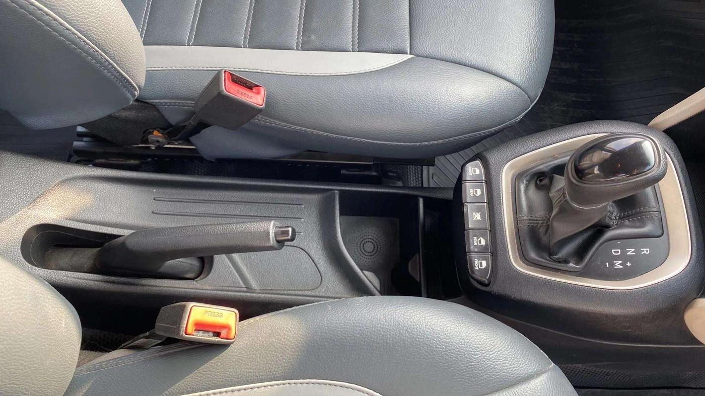 2021 Hyundai NEW SANTRO ASTA AMT, Petrol, Automatic, 44,654 km, Gear Lever