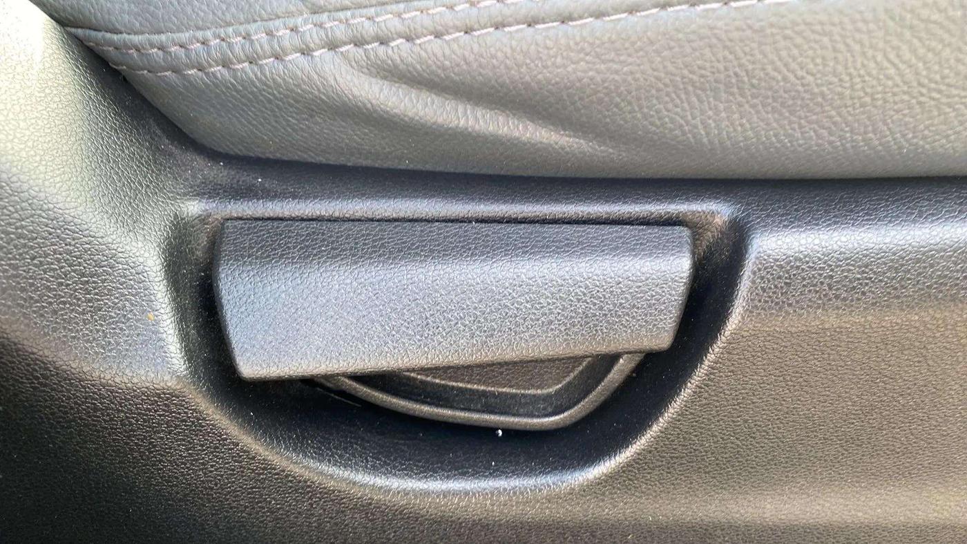 2021 Hyundai NEW SANTRO ASTA AMT, Petrol, Automatic, 44,654 km, Driver Side Adjustment Panel