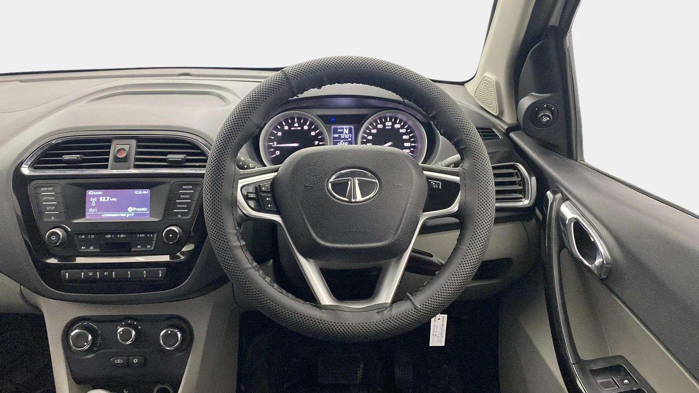 2017 Tata Tiago XZA PETROL, Petrol, Automatic, 72,447 km, Steering Wheel Close Up