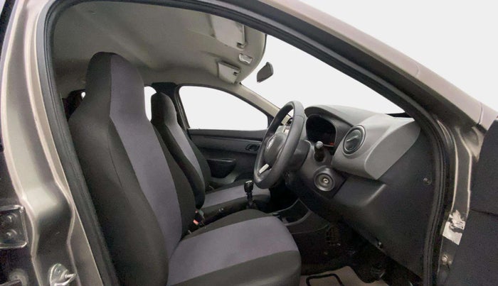 2016 Renault Kwid RXT 0.8, Petrol, Manual, 41,897 km, Right Side Front Door Cabin