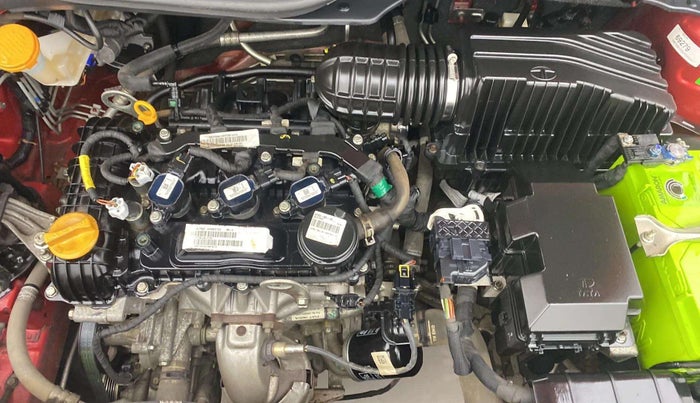 2021 Tata ALTROZ XT PETROL, Petrol, Manual, 31,776 km, Open Bonet
