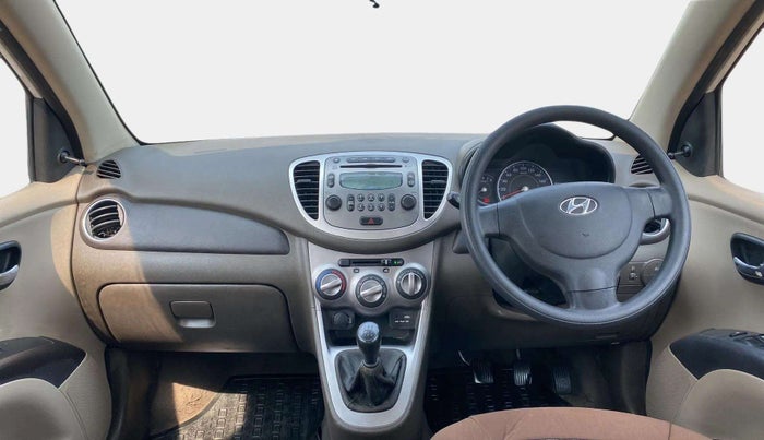 2016 Hyundai i10 SPORTZ 1.1, Petrol, Manual, 89,265 km, Dashboard