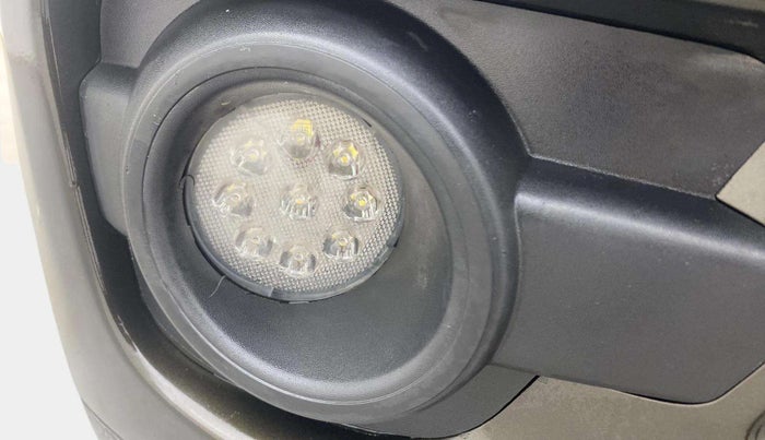 2019 Renault Kwid RXL, Petrol, Manual, 70,580 km, Right fog light - Fog light not working