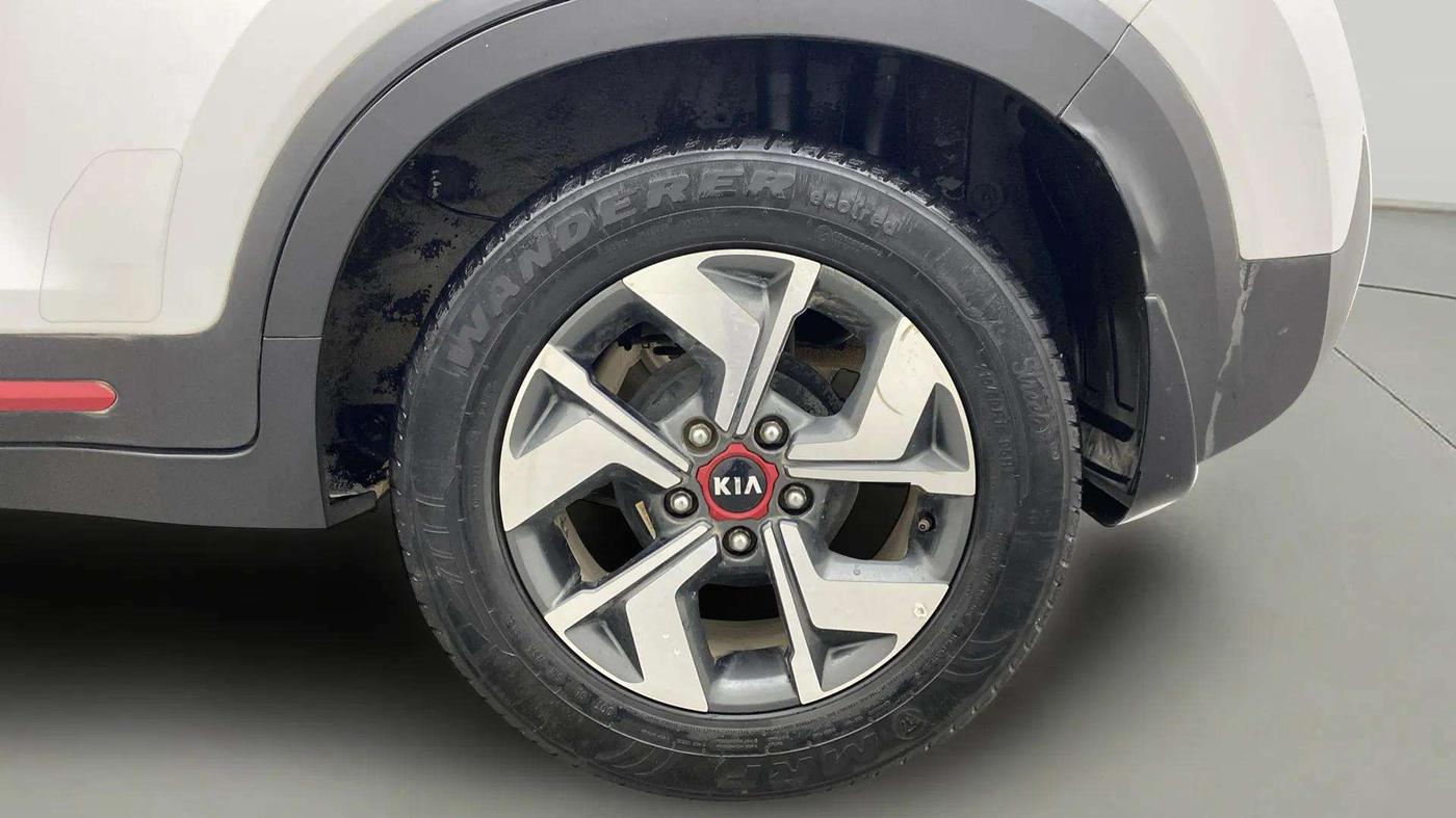 2020 KIA SONET GTX PLUS 1.0 IMT, Petrol, Manual, 50,806 km, Left Rear Wheel