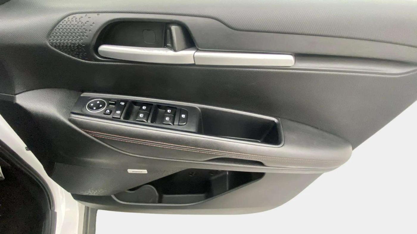 2020 KIA SONET GTX PLUS 1.0 IMT, Petrol, Manual, 50,806 km, Driver Side Door Panels Control