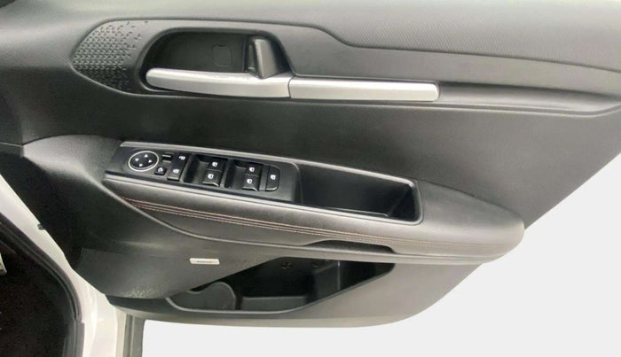 2020 KIA SONET GTX PLUS 1.0 IMT, Petrol, Manual, 50,806 km, Driver Side Door Panels Control