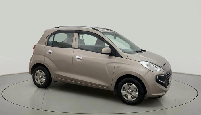 2018 Hyundai NEW SANTRO MAGNA, Petrol, Manual, 11,239 km, Right Front Diagonal