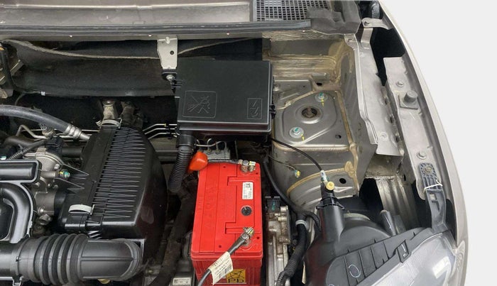 2019 Renault Kwid CLIMBER 1.0 AMT, Petrol, Automatic, 16,472 km, Engine View - Left