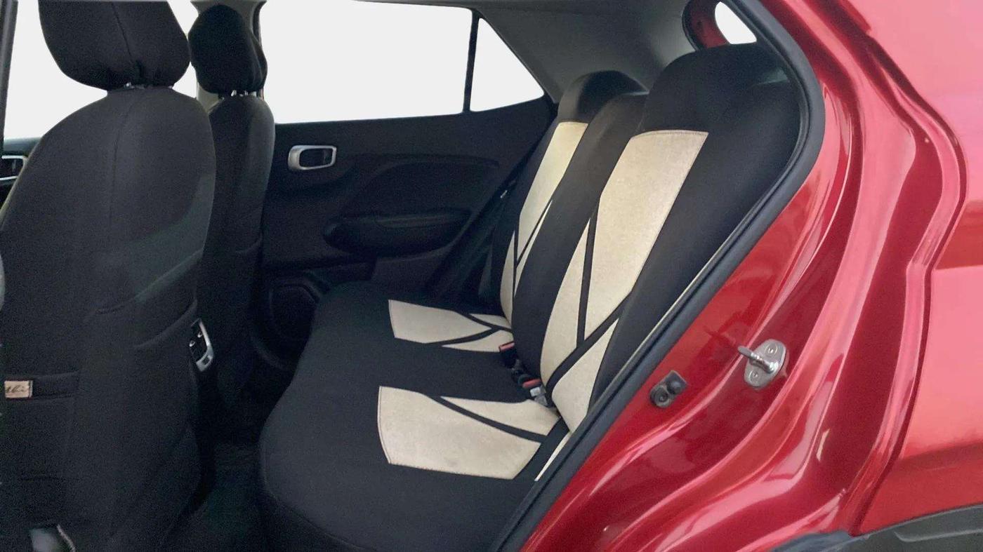 2020 Hyundai VENUE SX 1.0 (O) TURBO IMT, Petrol, Manual, 83,117 km, Right Side Rear Door Cabin